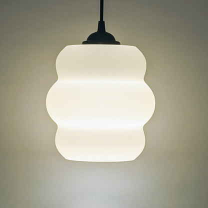 Mammatus Pendant Light